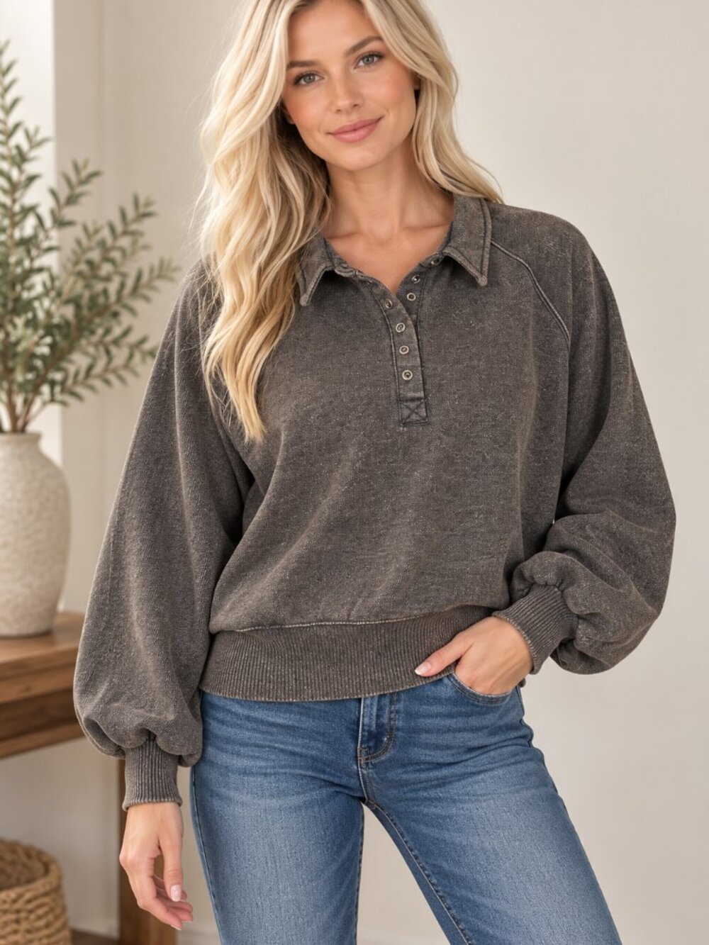 690. Women's Ash Black Acid Wash Fleece Pullover Top